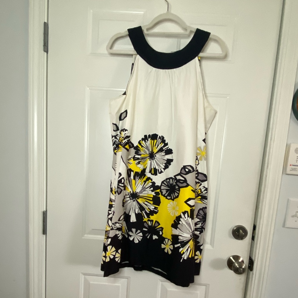 🌻EUC! Yellow, Black, and White Dress from Kim Rogers🌻